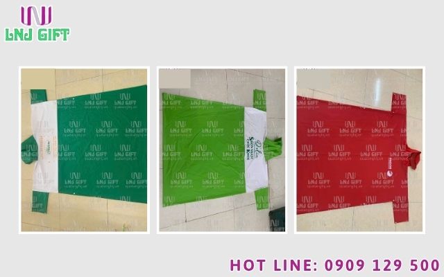Bước 3 - Đo đạc thực tế độ dày màng nhựa và kích thước phom dáng của dòng áo mưa quảng cáo giá rẻ