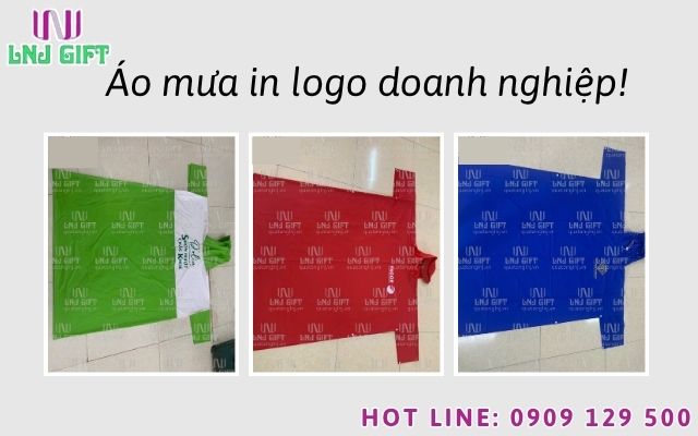 Cách xu hướng Gorpcore đưa mẫu áo mưa bít hông thiết kế trở thành 