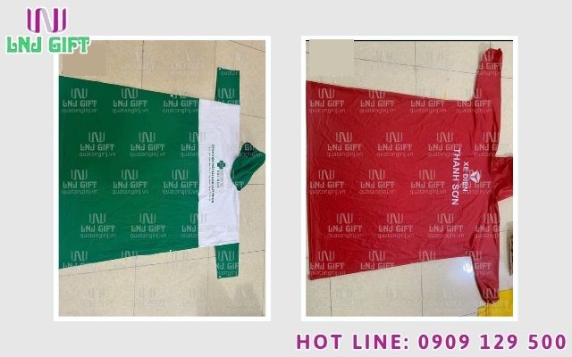 Sự cải tiến vượt trội về khả năng chống tạt nước từ phom áo mưa bít hông thiết kế